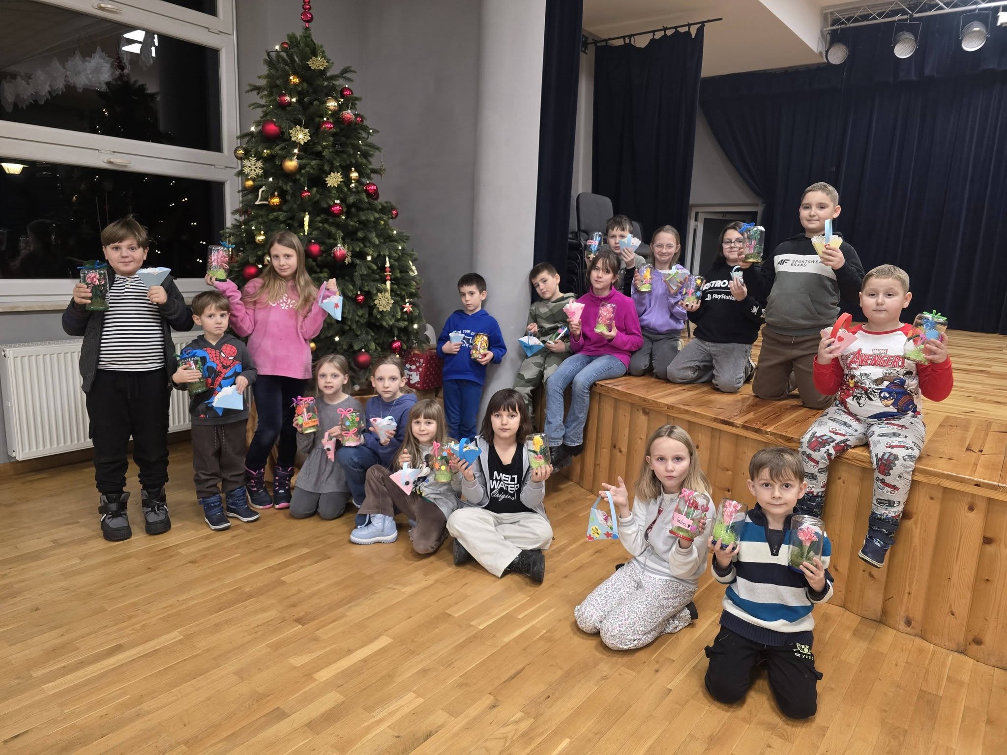 Warsztaty plastyczne w Brzózie Królewskiej
