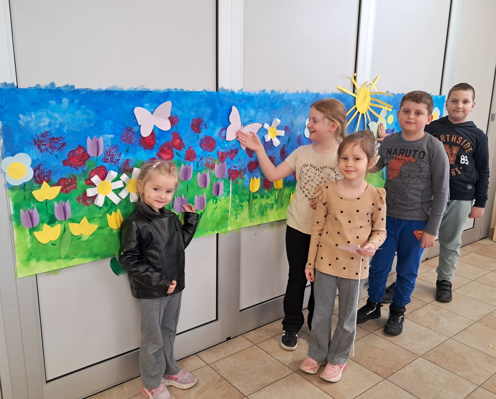 ” Wiosna w przyrodzie, wiosna na papierze ” zajęcia plastyczne w OK w Hucisku