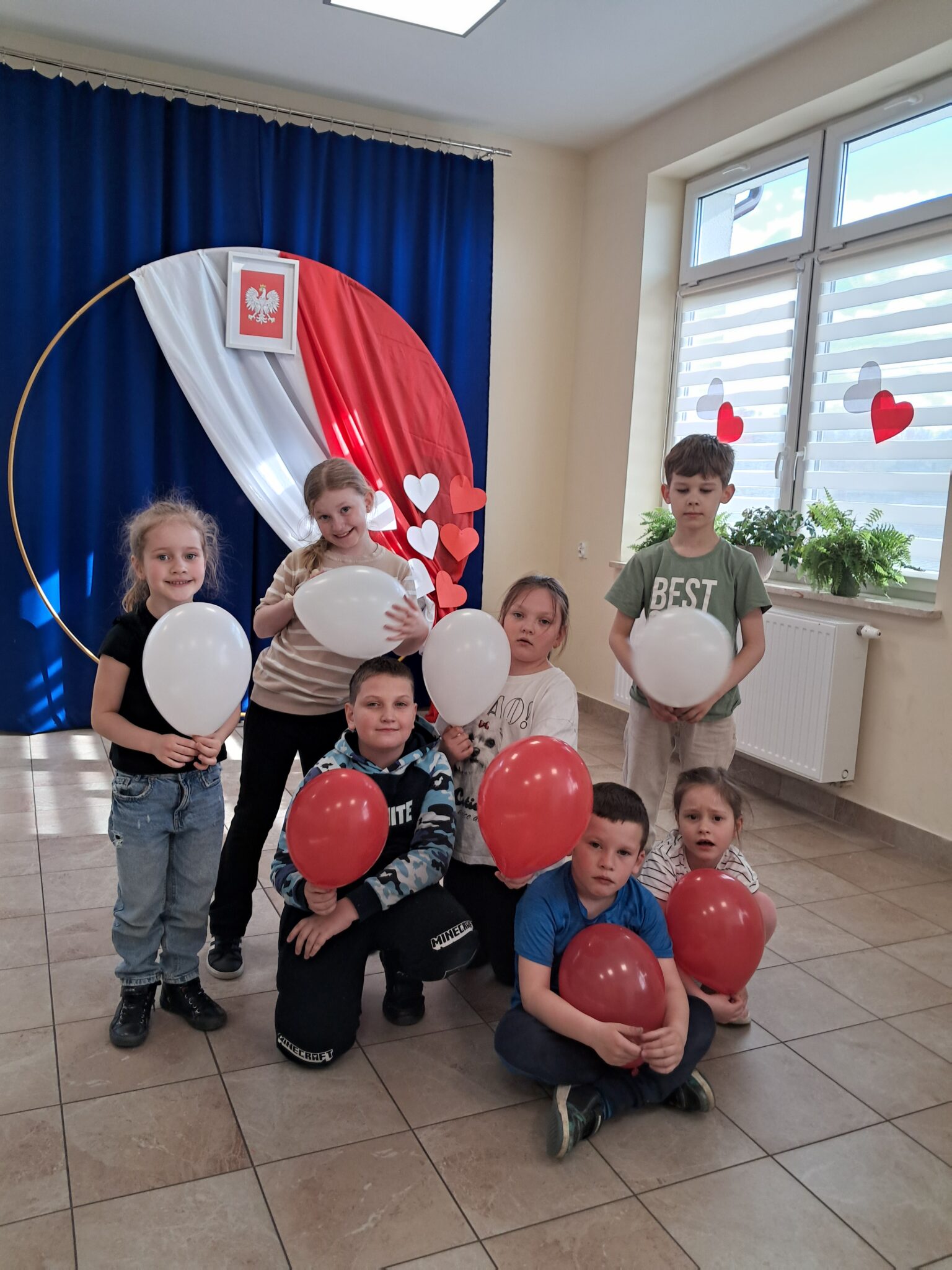 ” Moja Ojczyzna, moja Polska”- zajęcia plastyczne w OK w Hucisku