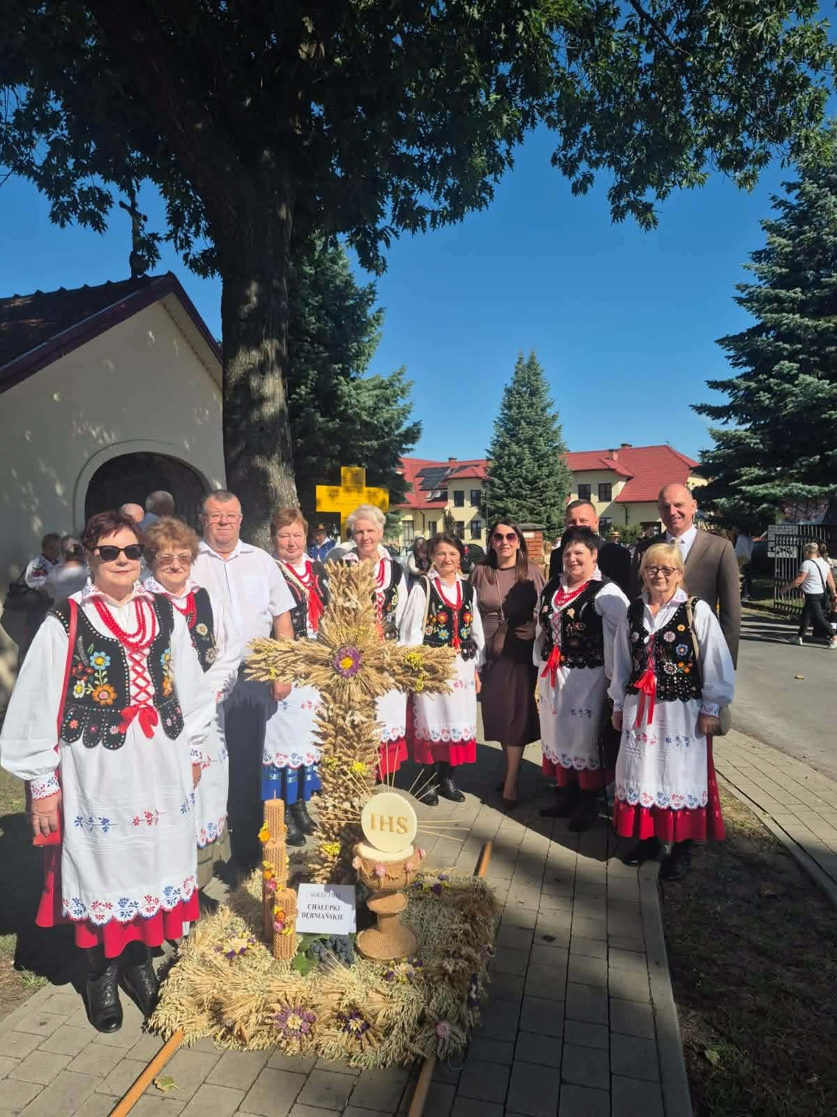 Delegacja z Chałupek na Dożynkach Powiatowych