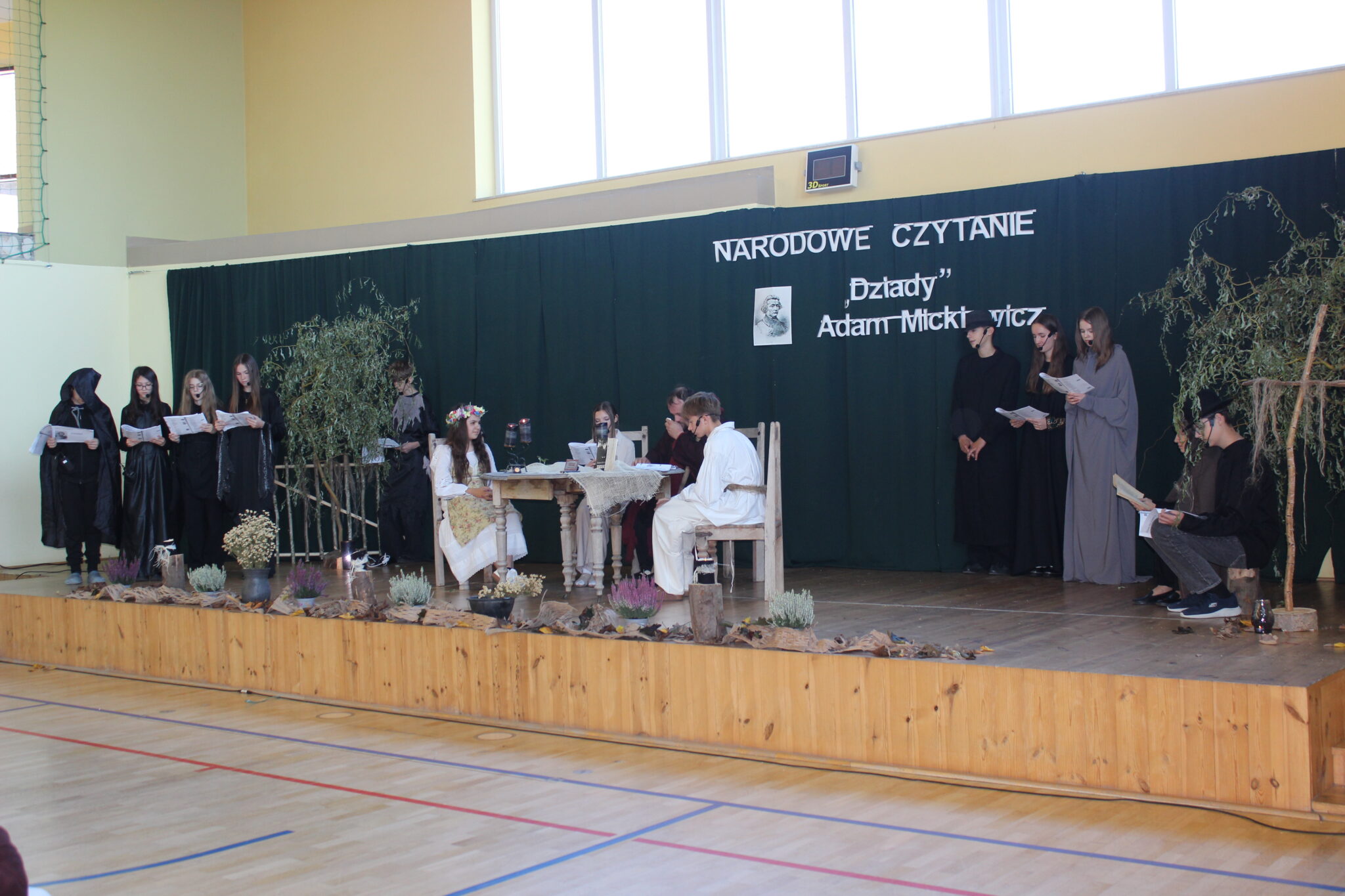 Narodowe Czytanie w Dębnie